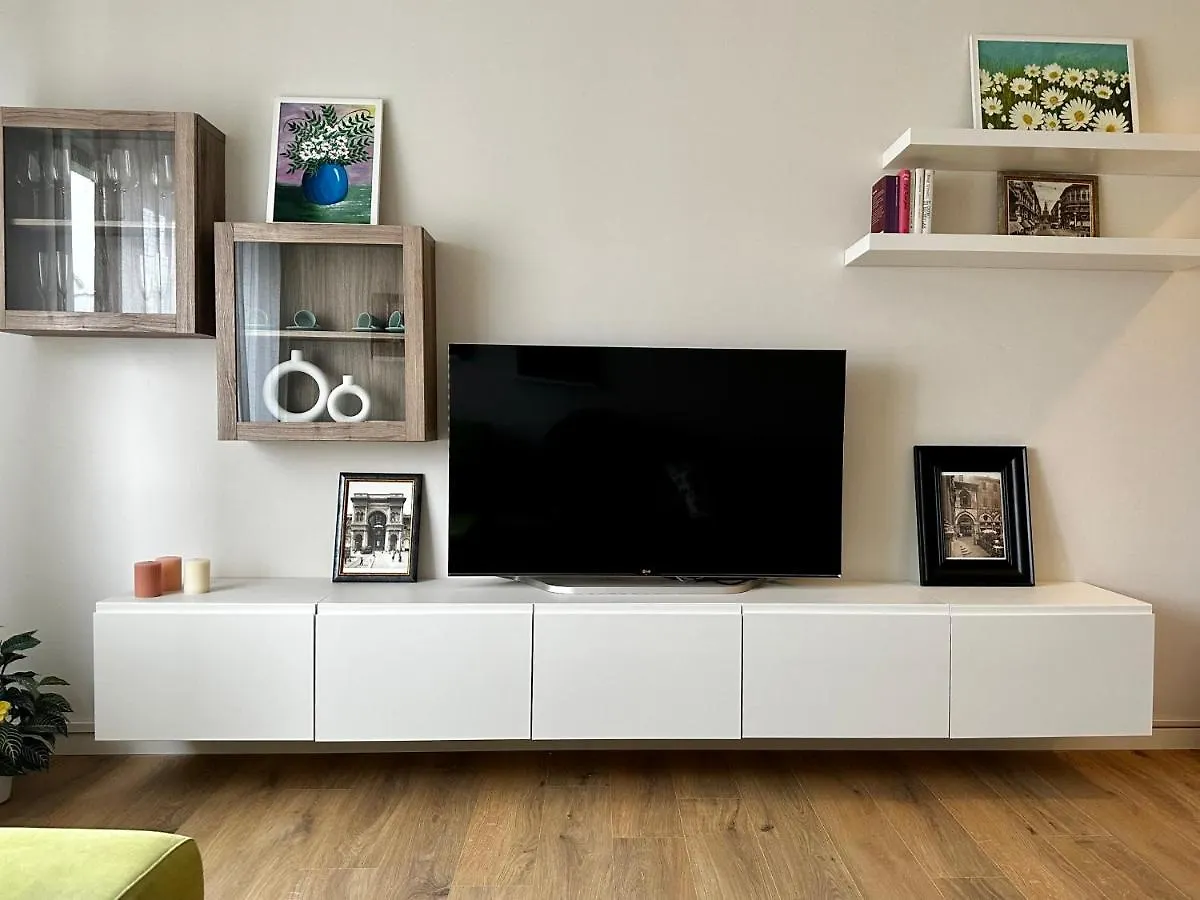 Appartamento Casa Nela Milano 0*,  Italia